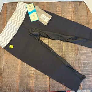 Women’s Roxy wetsuit pants capri length